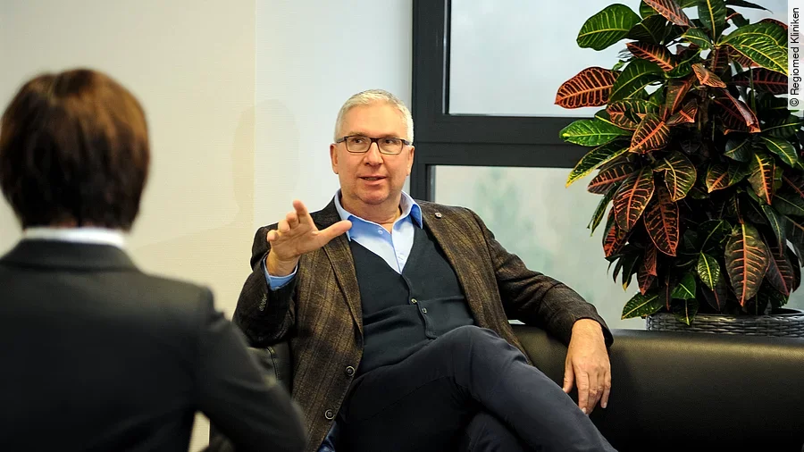 Alexander Schmidtke Alexander Schmidtke