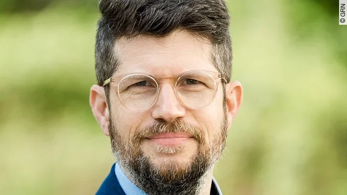 Tobias Schneider Tobias Schneider