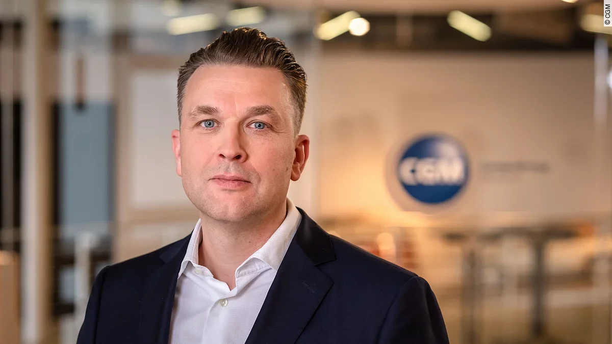 Ulrich Thomé Ulrich Thomé