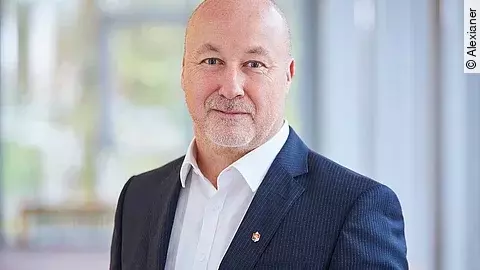 Dr. Ralf Paland Dr. Ralf Paland