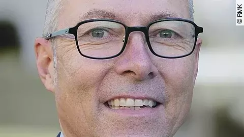 Dr. Christian Schliep