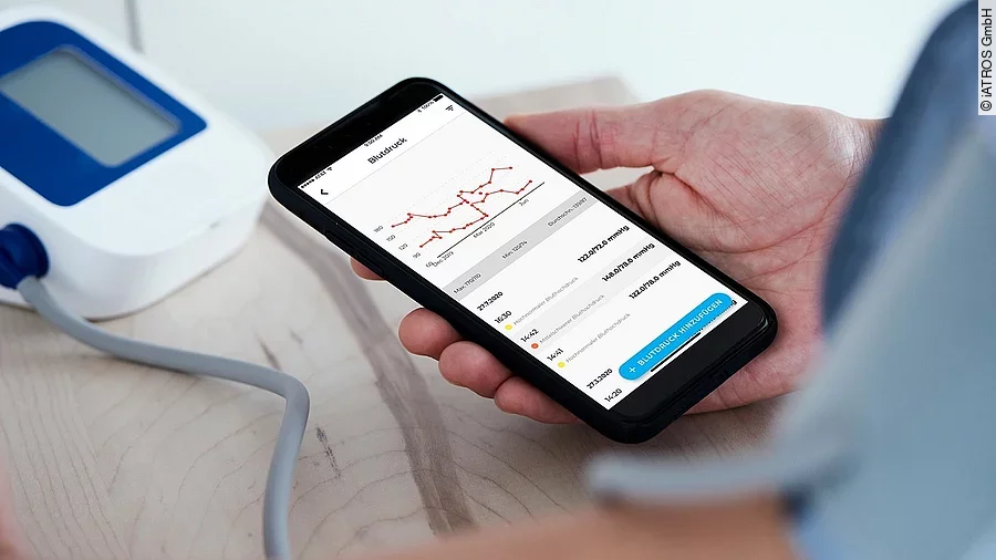 iATROS App zur Blutdruckmessung iATROS App zur Blutdruckmessung