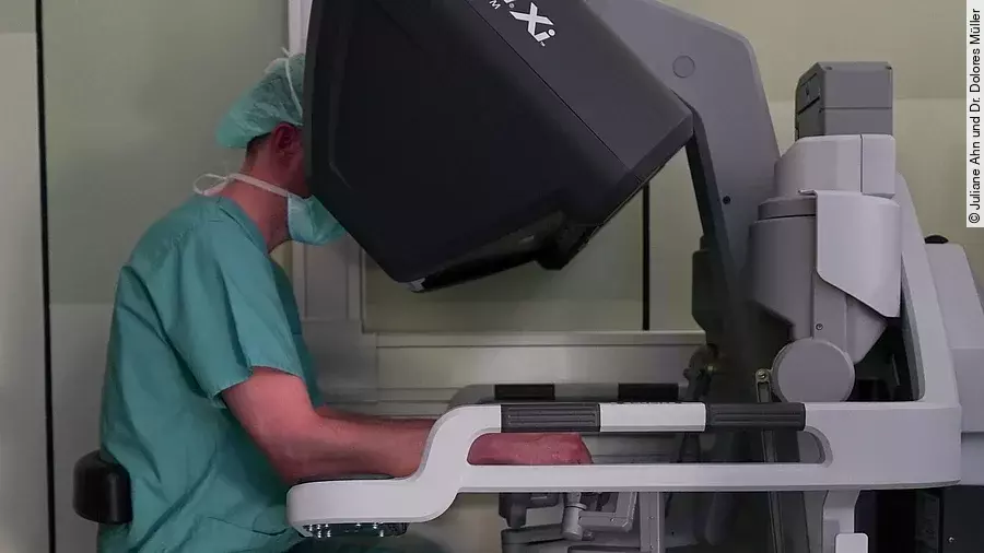 Chirurg am Da Vinci