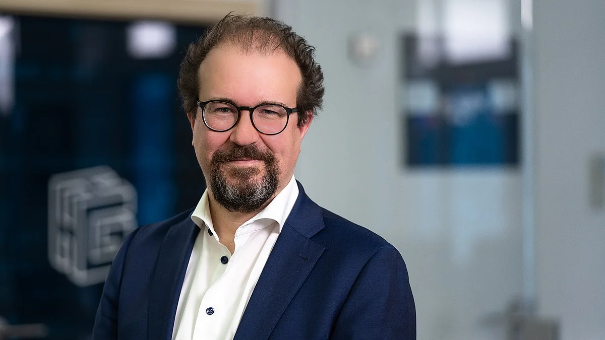 Dr. Christian Elsner