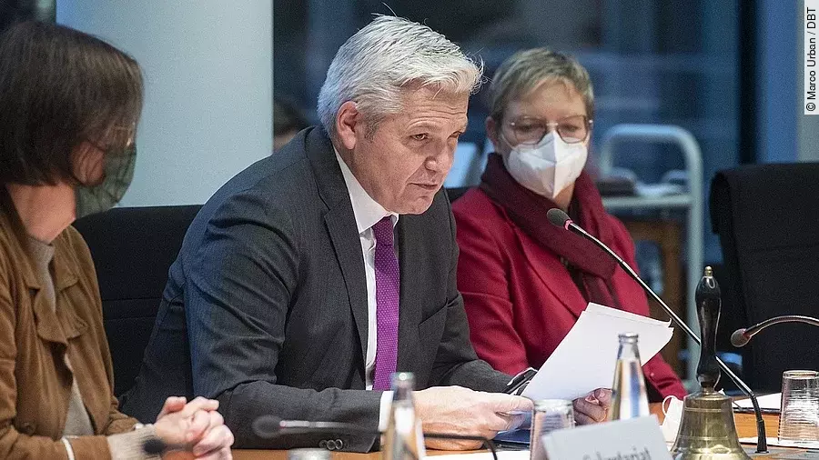 Hubert Hüppe Hubert Hüppe