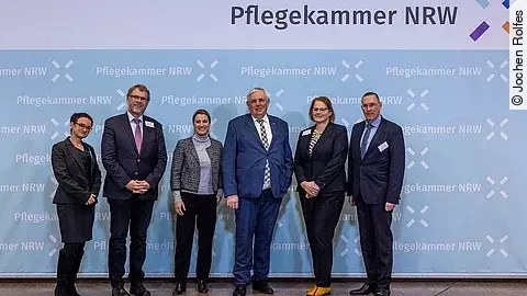 Konstituierenden Sitzung der Pflegekammer Nordrhein-Westfalen Konstituierenden Sitzung der Pflegekammer Nordrhein-Westfalen