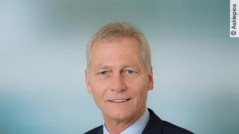 Dr. Klaus Schmolling 
