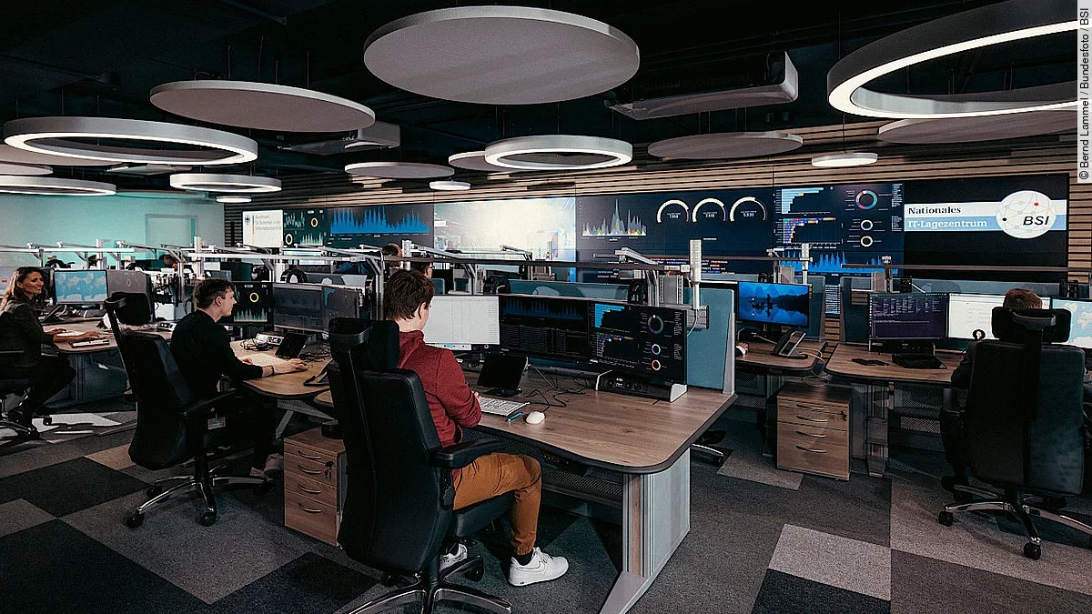 Nationales IT-Lagezentrum des BSI 