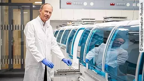 Prof. Michael Walter