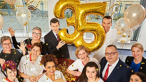 35-Stunden-Woche bei vollem Gehaltsausgleich 35-Stunden-Woche bei vollem Gehaltsausgleich