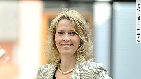 Prof. Babette Simon Prof. Babette Simon