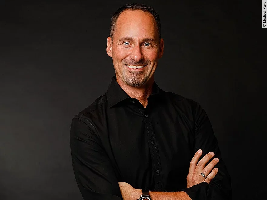 Thomas Pfeifer Thomas Pfeifer