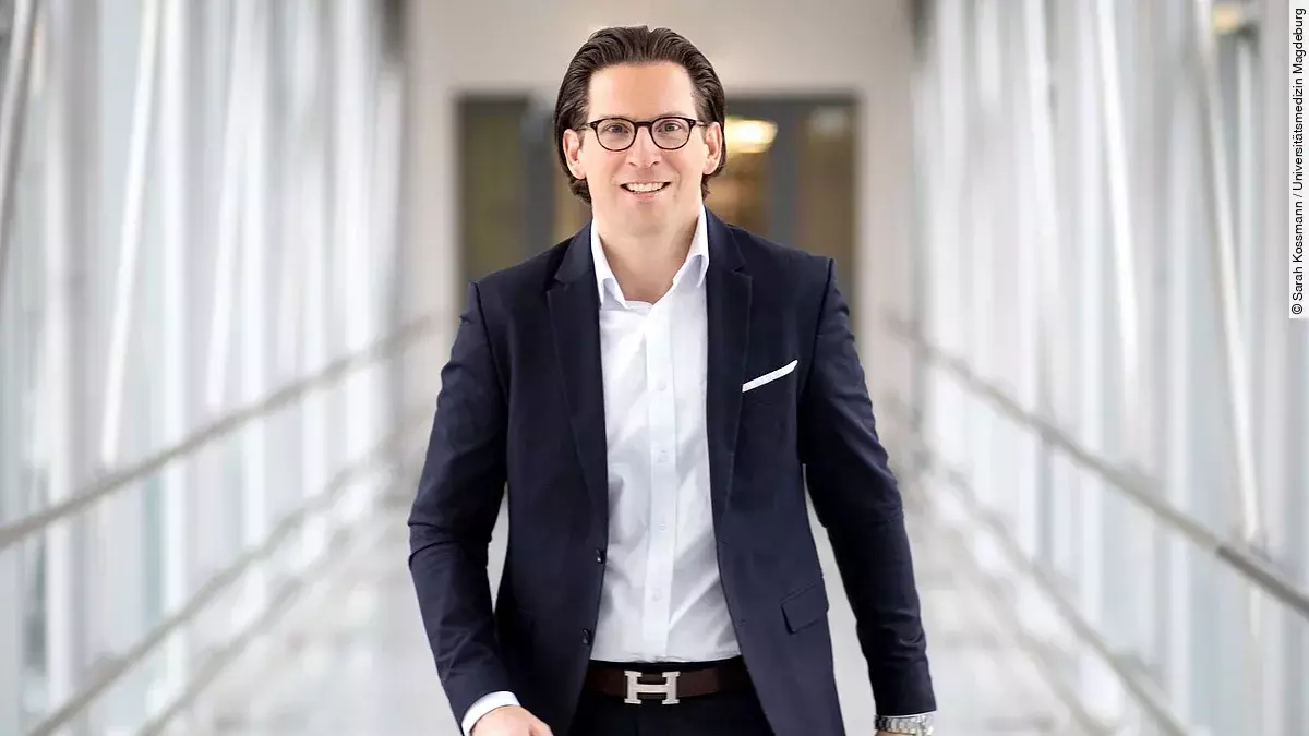 Prof. Dr. Dr. Fabian-Simon Frielitz