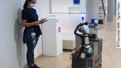 Desinfektionsroboter DeKonBot 2