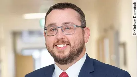 Andreas Hofmann Andreas Hofmann ist seit dem 1. März 2021 Geschäftsführer der Darmstädter Kinderkliniken.