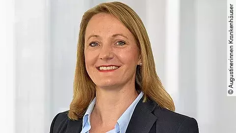 Claudia Sophie Mangold