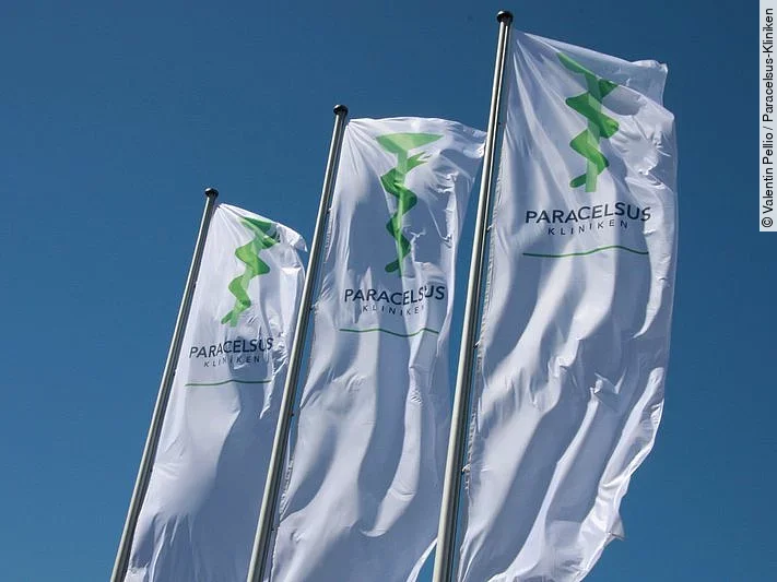 Fahnen Paracelslus-Kliniken Fahnen Paracelslus-Kliniken