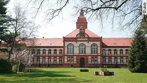 Universitätsklinikum Ruppin-Brandenburg Universitätsklinikum Ruppin-Brandenburg