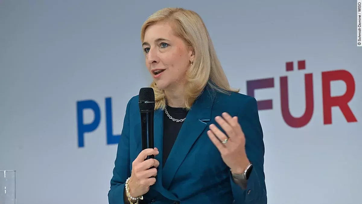 Nina Warken Nina Warken