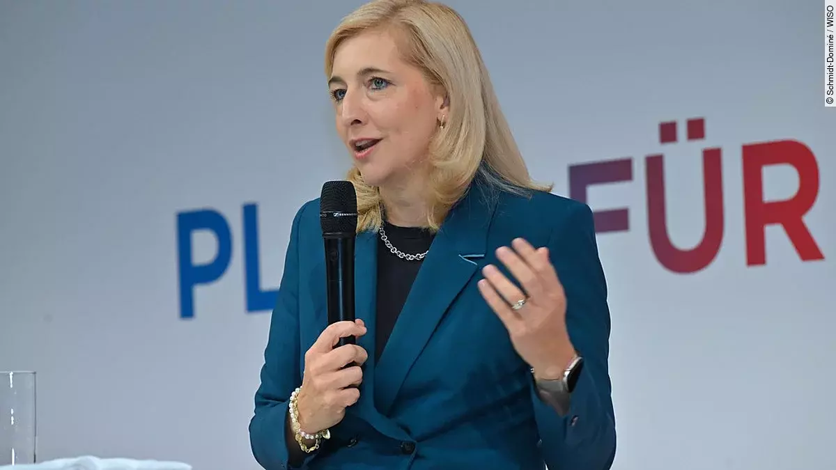 Nina Warken Nina Warken