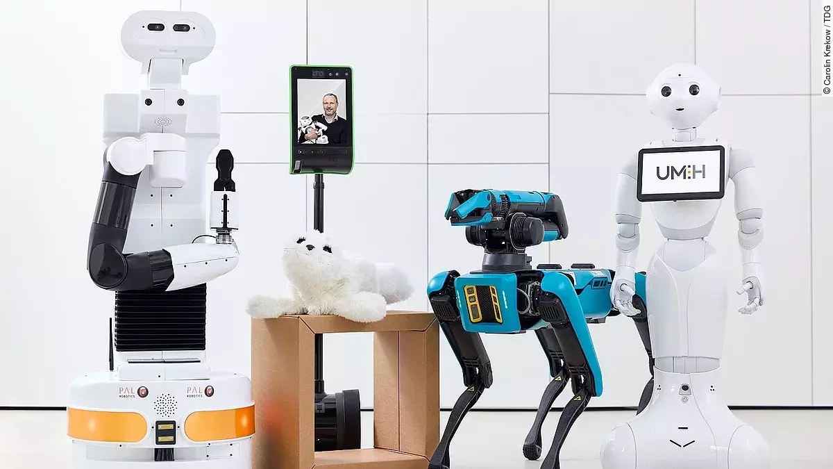 TDG Roboter Gruppenbild