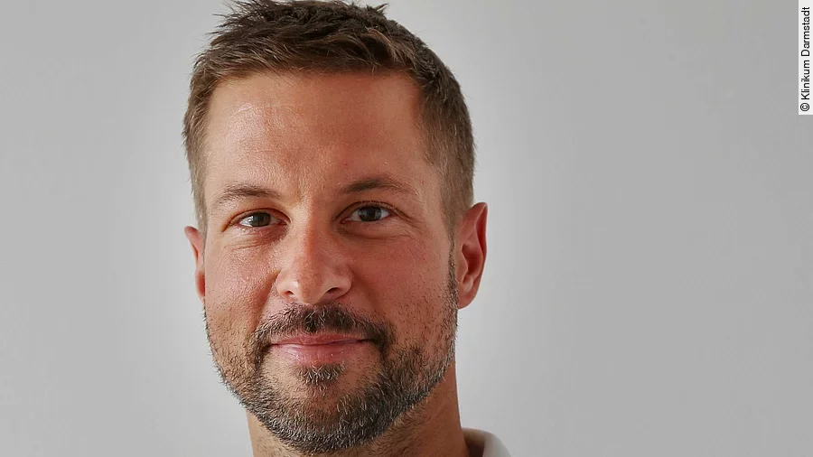 Sebastian Becker Ab dem 1. Juli übernimmt Dr. Sebastian Becker die Position des Leitenden Ärztlichen Direktors.