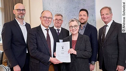 Notarielle Beurkundung Valeo-Kliniken und Johanniter