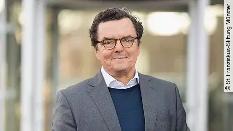 Dr. Ulrich Knopp Dr. Ulrich Knopp