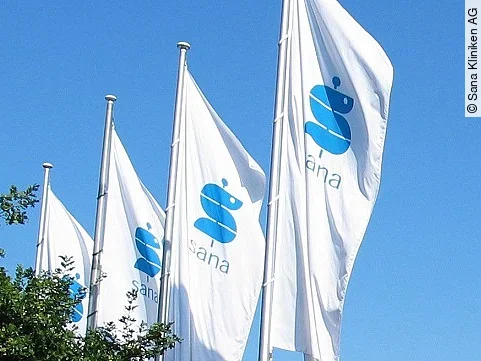 Flaggen der Sana Kliniken AG