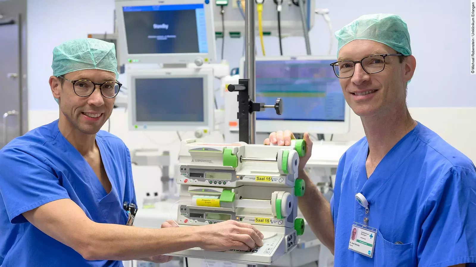 Oberärzte der Anästhesiologie Christopher Schmitt und Axel Scholler