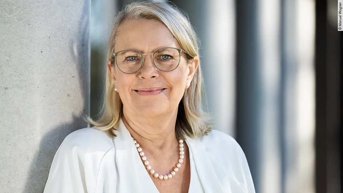 Susanne Scheck Susanne Scheck