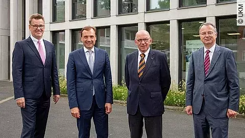 Alex W. Friedrich Alex W. Friedrich