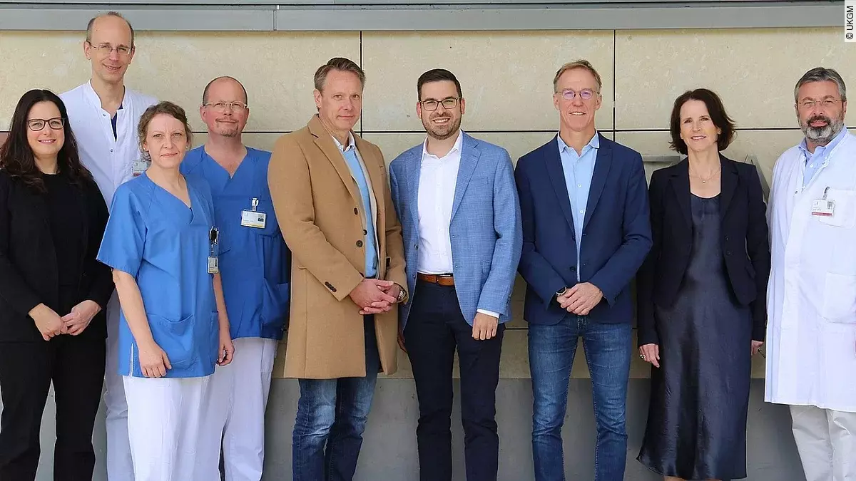 Kooperationsvereinbarung UKGM und Lahn-Dill-Kliniken Kooperationsvereinbarung UKGM und Lahn-Dill-Kliniken