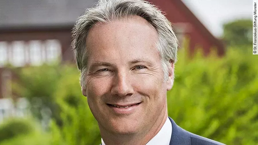 Dr. Nils Brüggemann