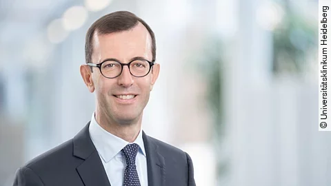 Prof. Dr. med. Ingo B. Autenrieth Prof. Dr. med. Ingo B. Autenrieth