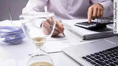 Sanduhr Digitales Gesundheitswesen Sanduhr Digitales Gesundheitswesen