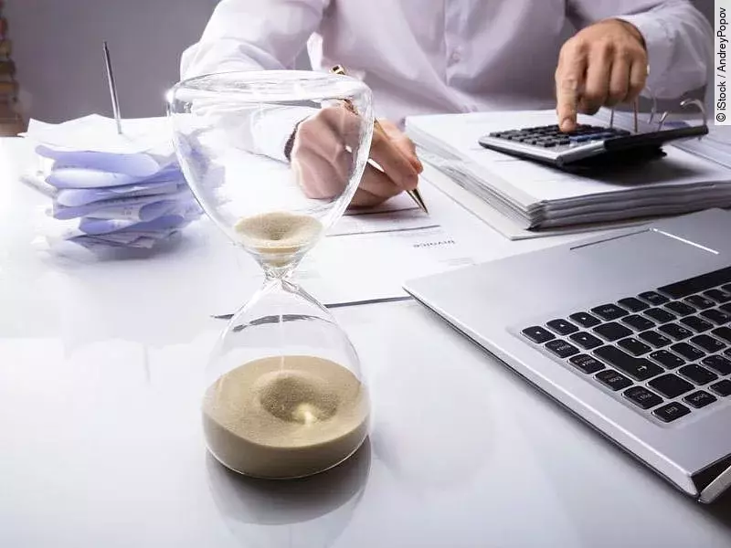 Sanduhr Digitales Gesundheitswesen