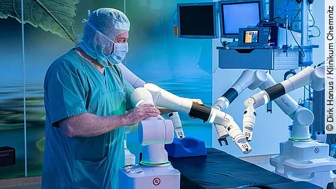 Chirurgisches Robotersystem Versius