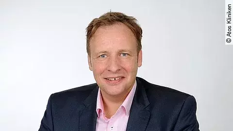 Dr. Lars Timm Dr. Lars Timm