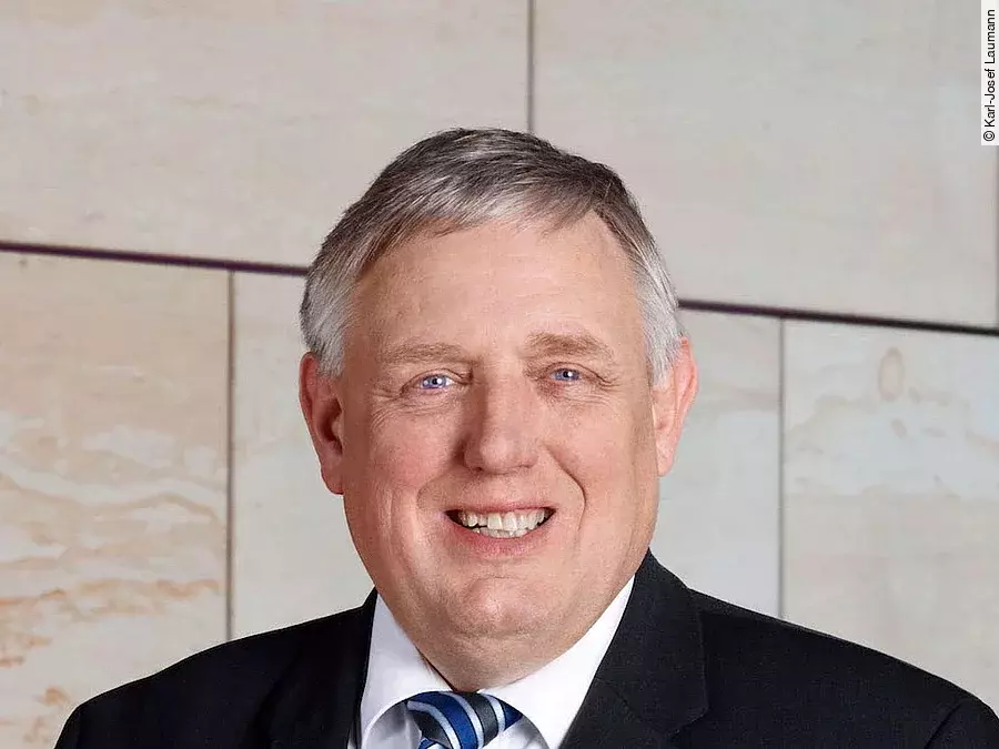 Karl-Josef Laumann Karl-Josef Laumann