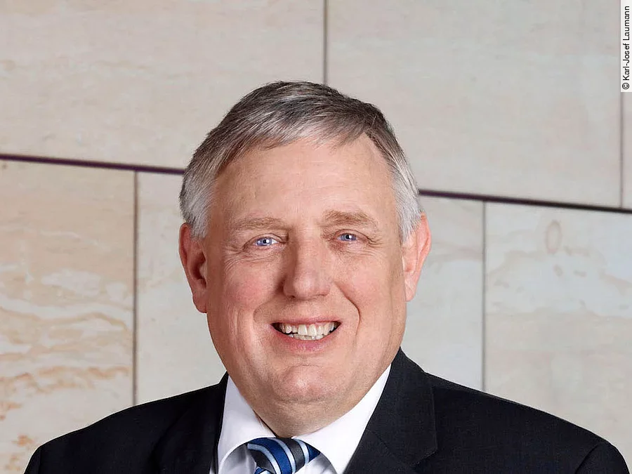 Karl-Josef Laumann Karl-Josef Laumann