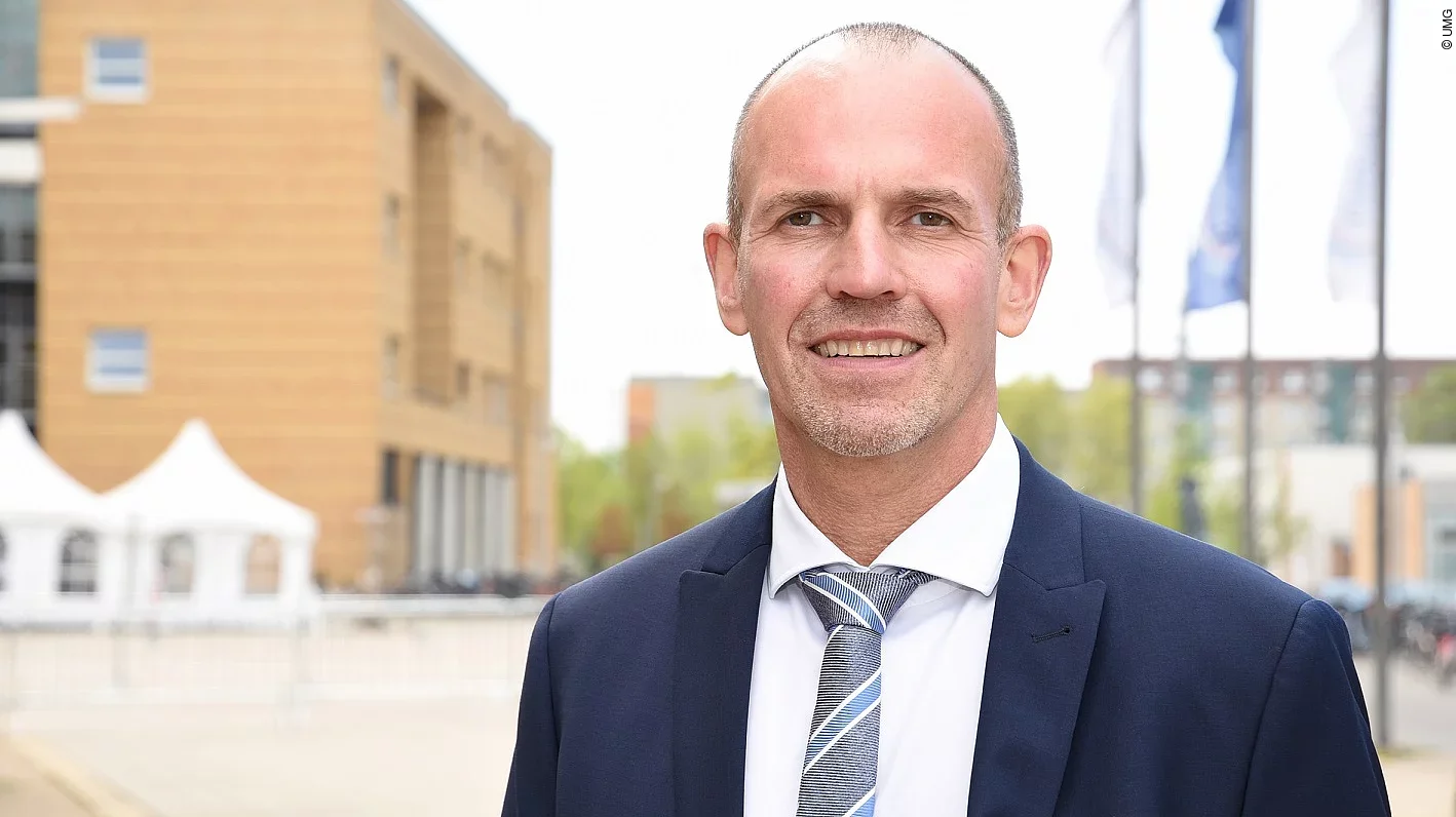 Prof. Uwe Reuter Prof. Uwe Reuter