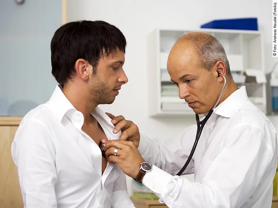 Patient Arzt Untersuchung