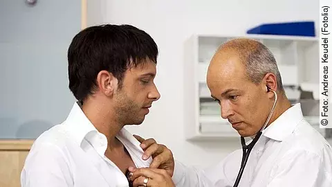 Patient Arzt Untersuchung