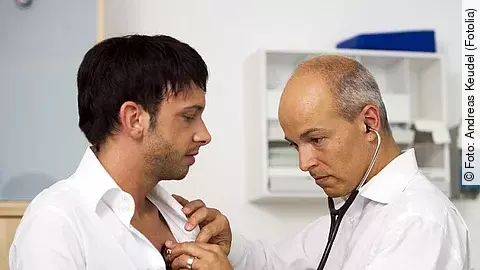 Patient Arzt Untersuchung