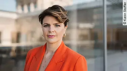 Katrin Staffler Katrin Staffler