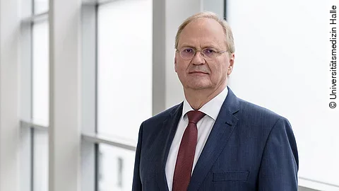 Prof. Dr. Thomas Moesta Prof. Dr. Thomas Moesta