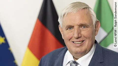 Karl-Josef Laumann Karl-Josef Laumann