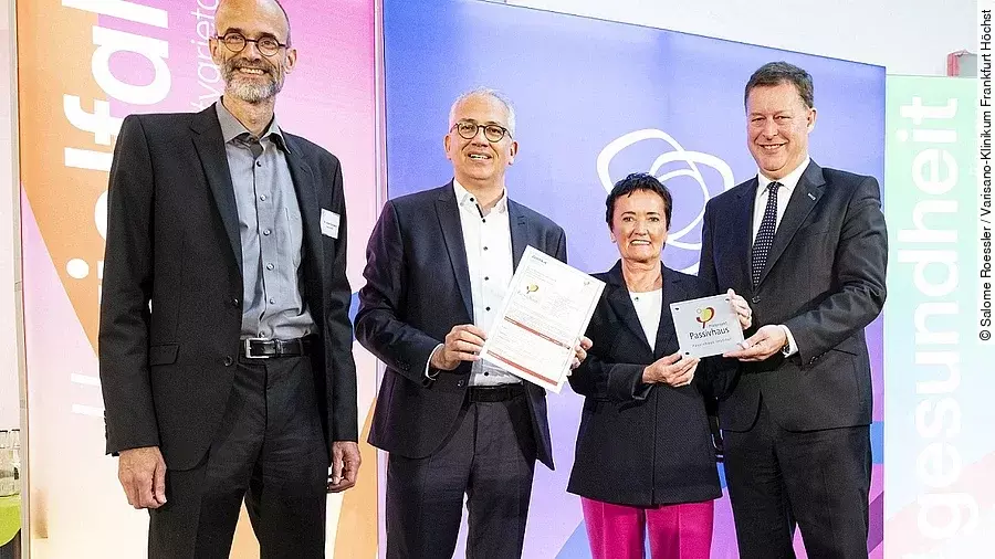 Zertifikatsübergabe Varisano Kliniken