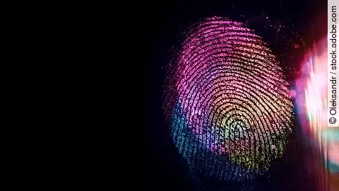 Fingerabdruck bunt eingefärbt